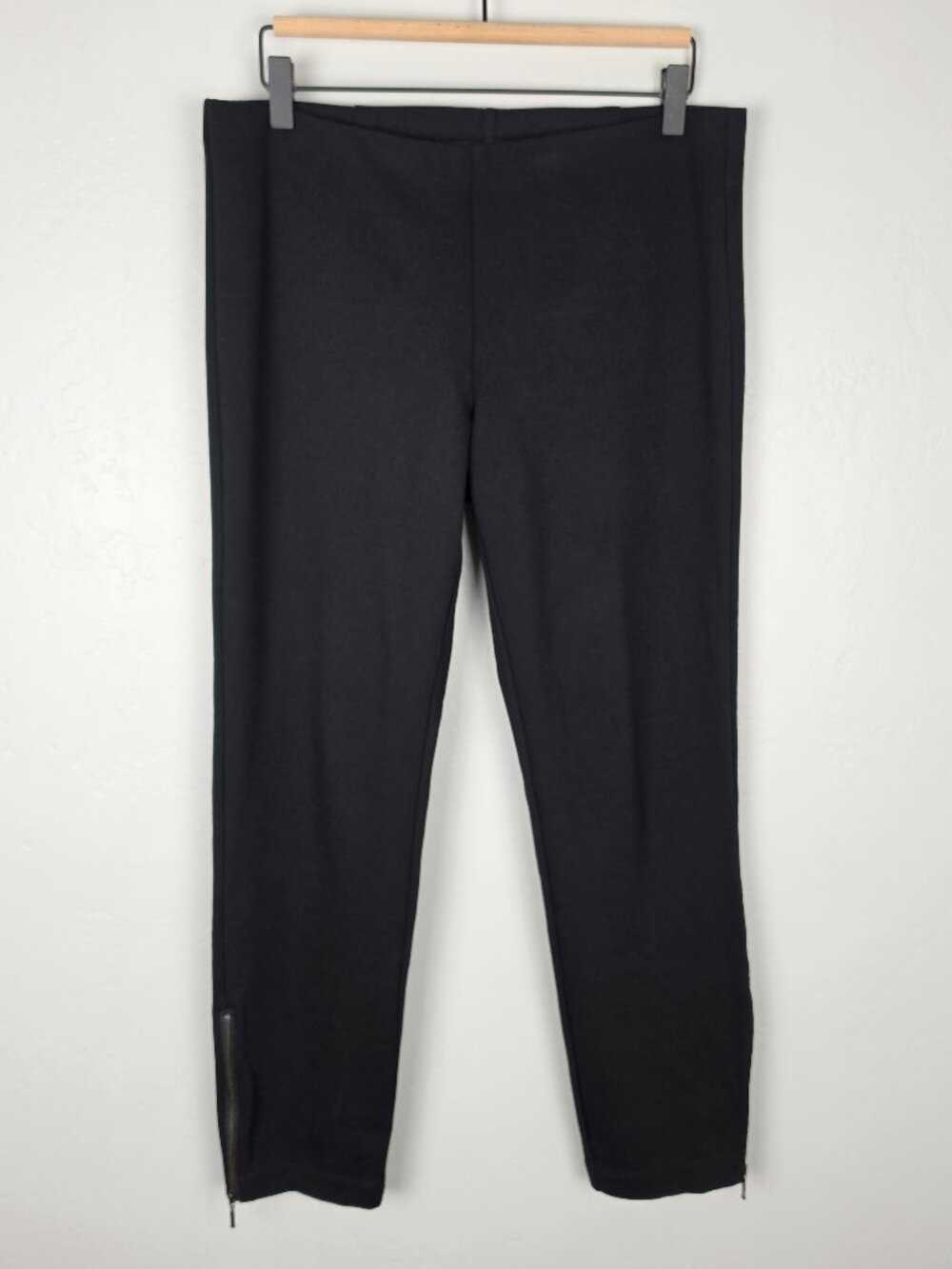 Eileen Fisher Pull On Pants Stretch Knit Slim Mid Rise Ankle Zip Black Size M